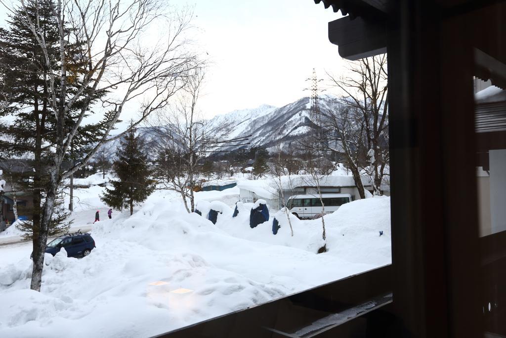 Snowlines Lodge Hakuba Room photo
